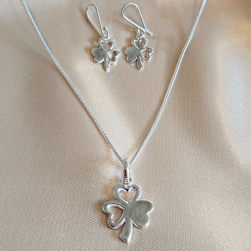 Tree of hearts jewelry set